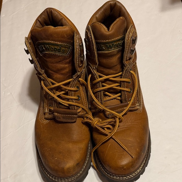 Timberland Other - Elk Wood Brown Leather Boots with Yellow Laces